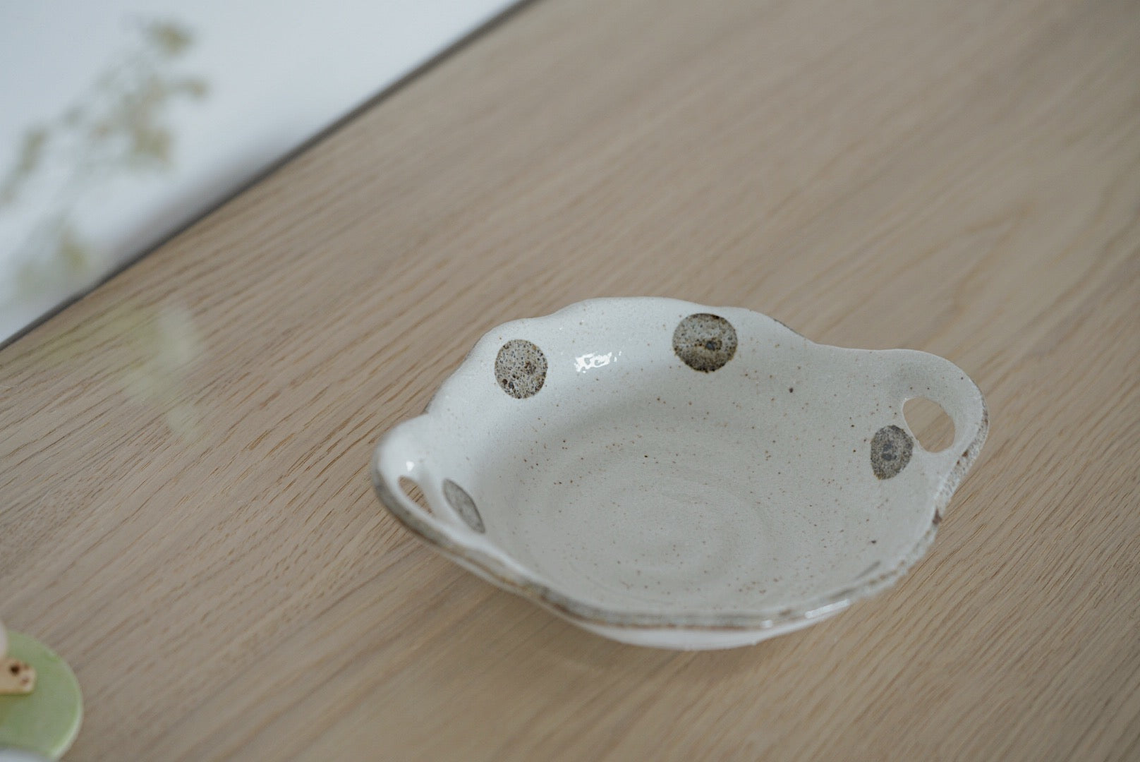 Shui Yu Bai Tang Jing White Plate Bowl series