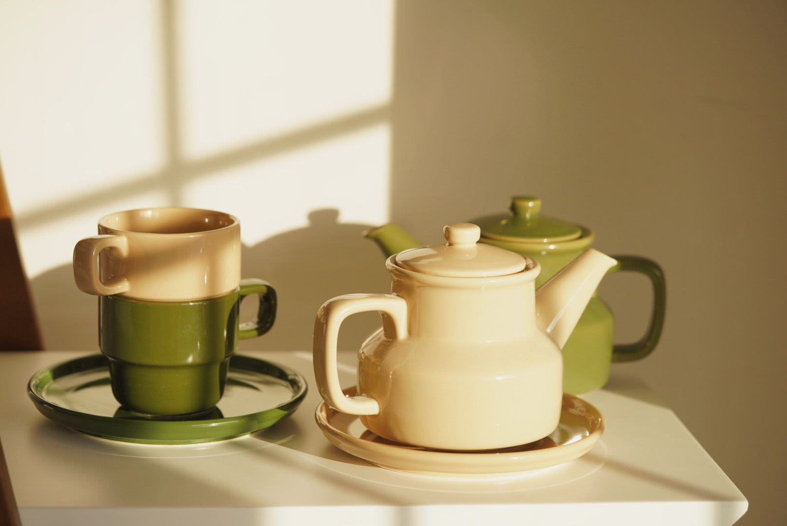 Studio m' Coffee cups and teapots