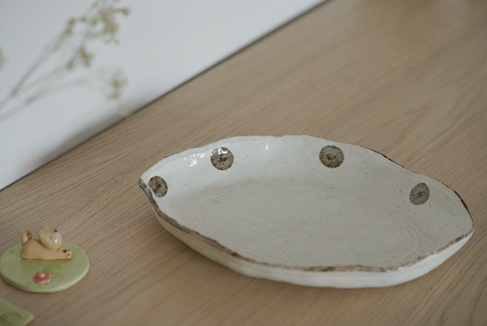 Shui Yu Bai Tang Jing White Plate Bowl series