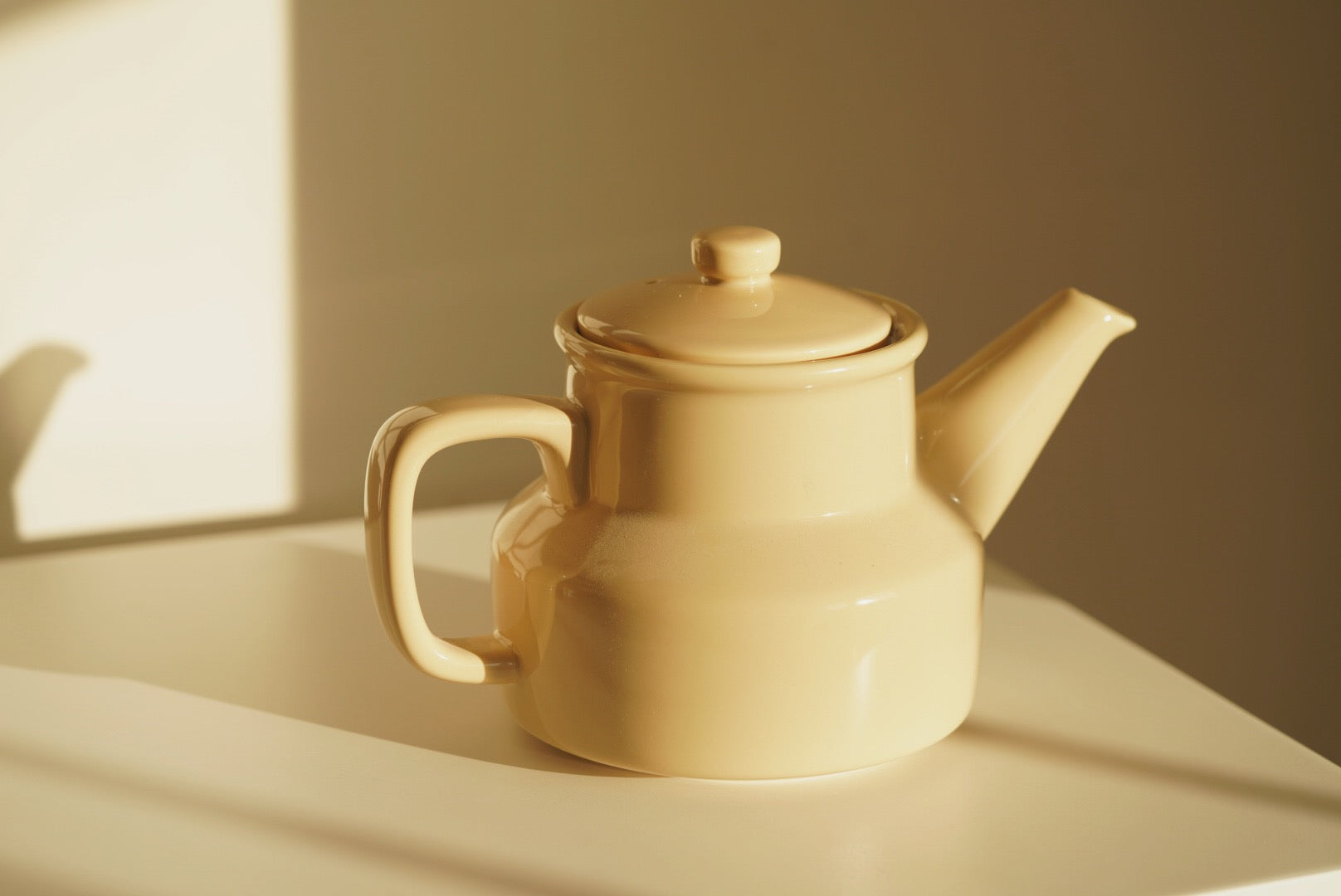 Studio m' Coffee cups and teapots
