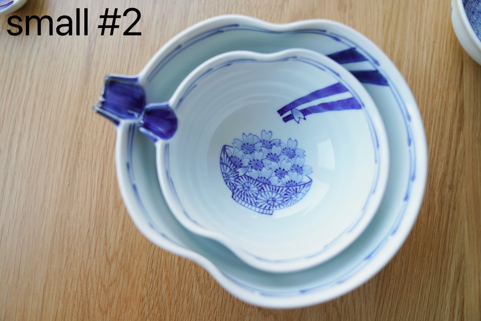 Arita yaki gourd Hand-painted bowl and plate