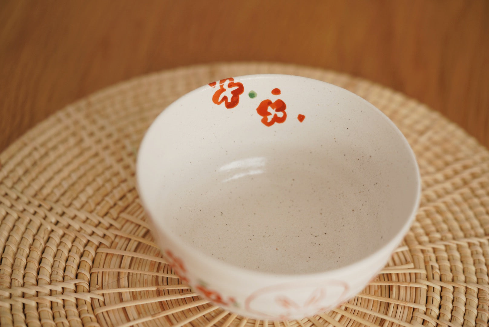 Minoyaki wind flower snow rabbit bowl