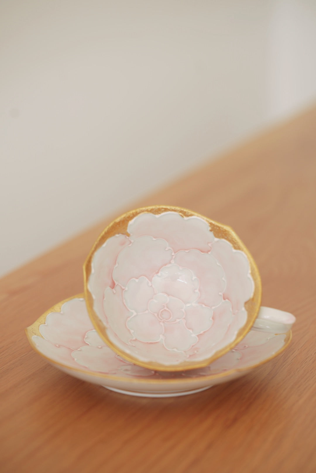 Aritayaki golden peony cups and saucer