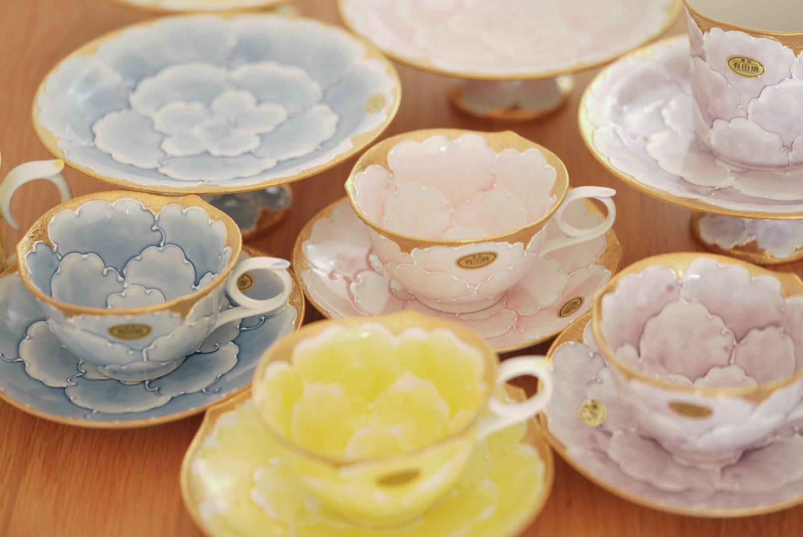 Aritayaki golden peony cups and saucer