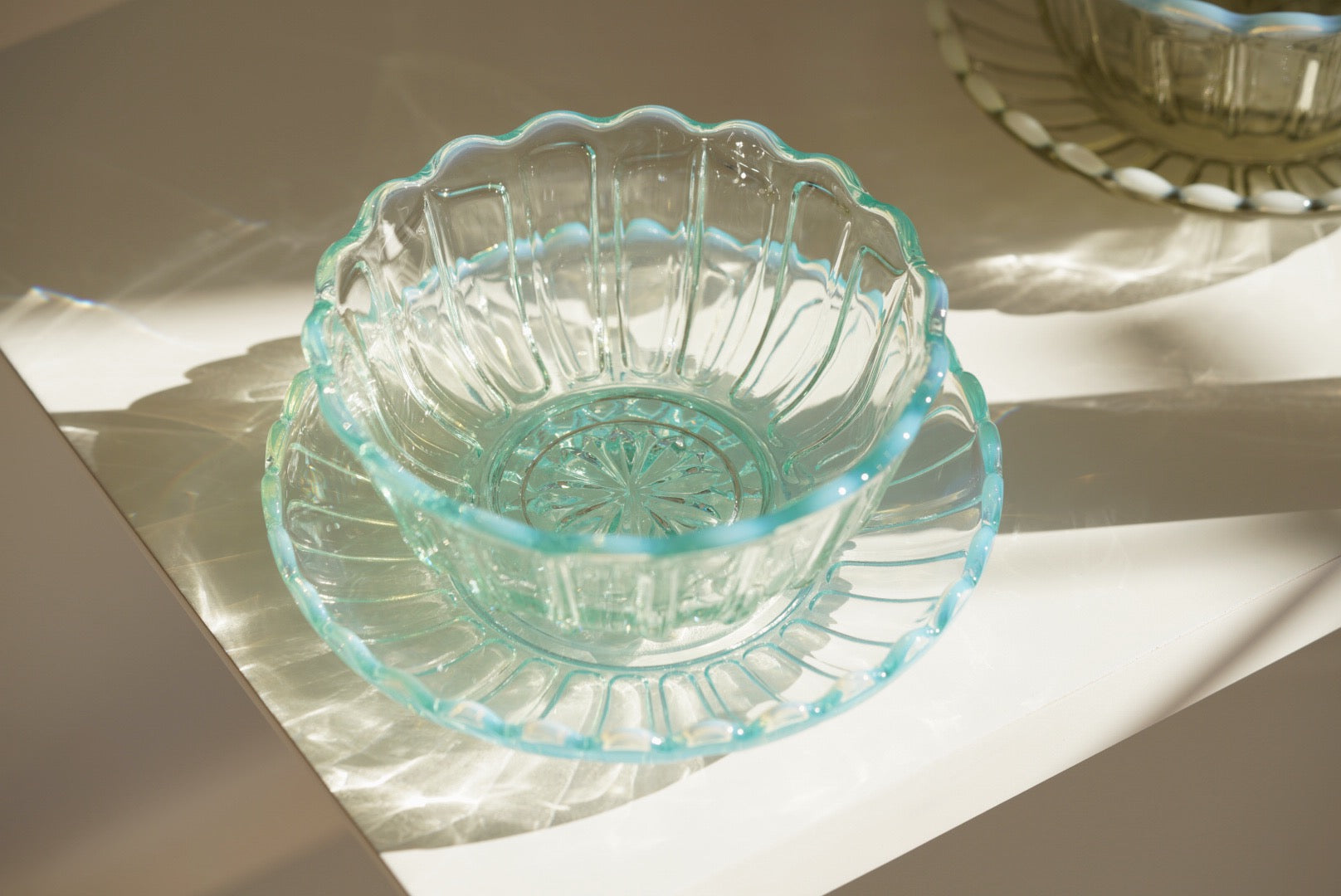 Hirota glass Snow flower dessert bowl and seasoning plate
