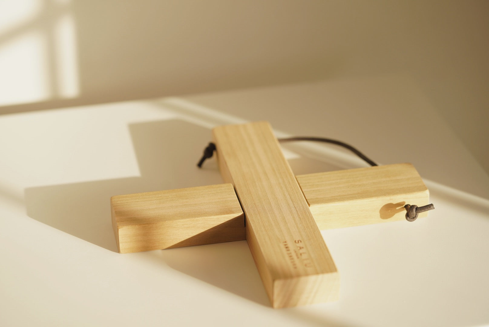 SALIU Wild Cherry Tree pot holder