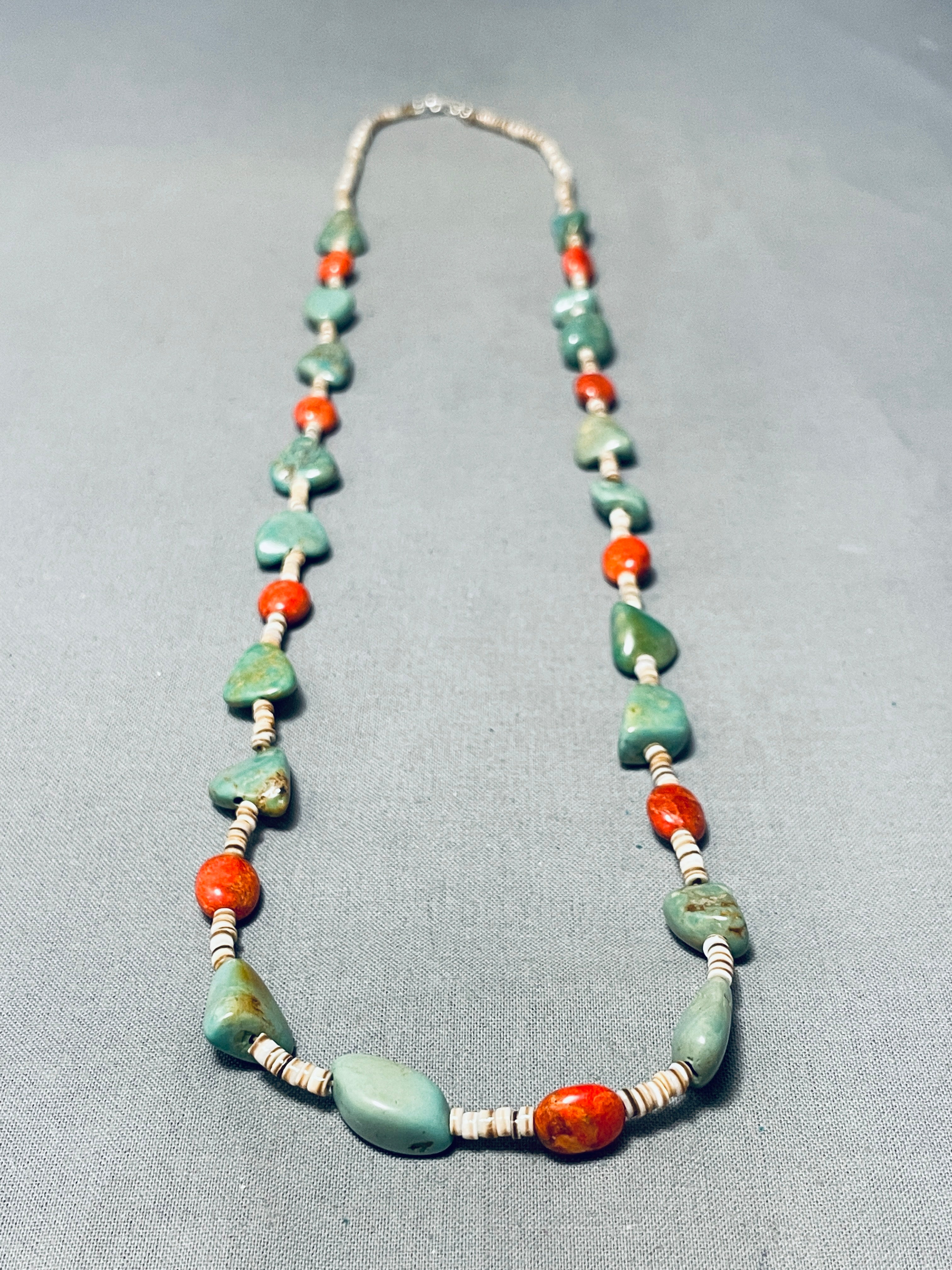 Native American Beautiful Vintage Santo Domingo Green Turquoise Coral Necklace
