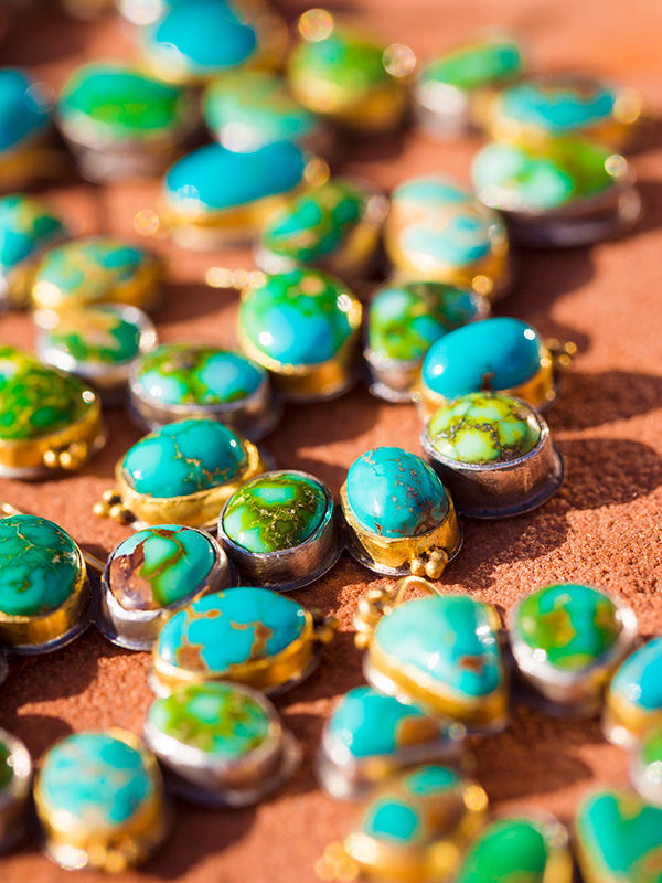 22K Hula Earrings