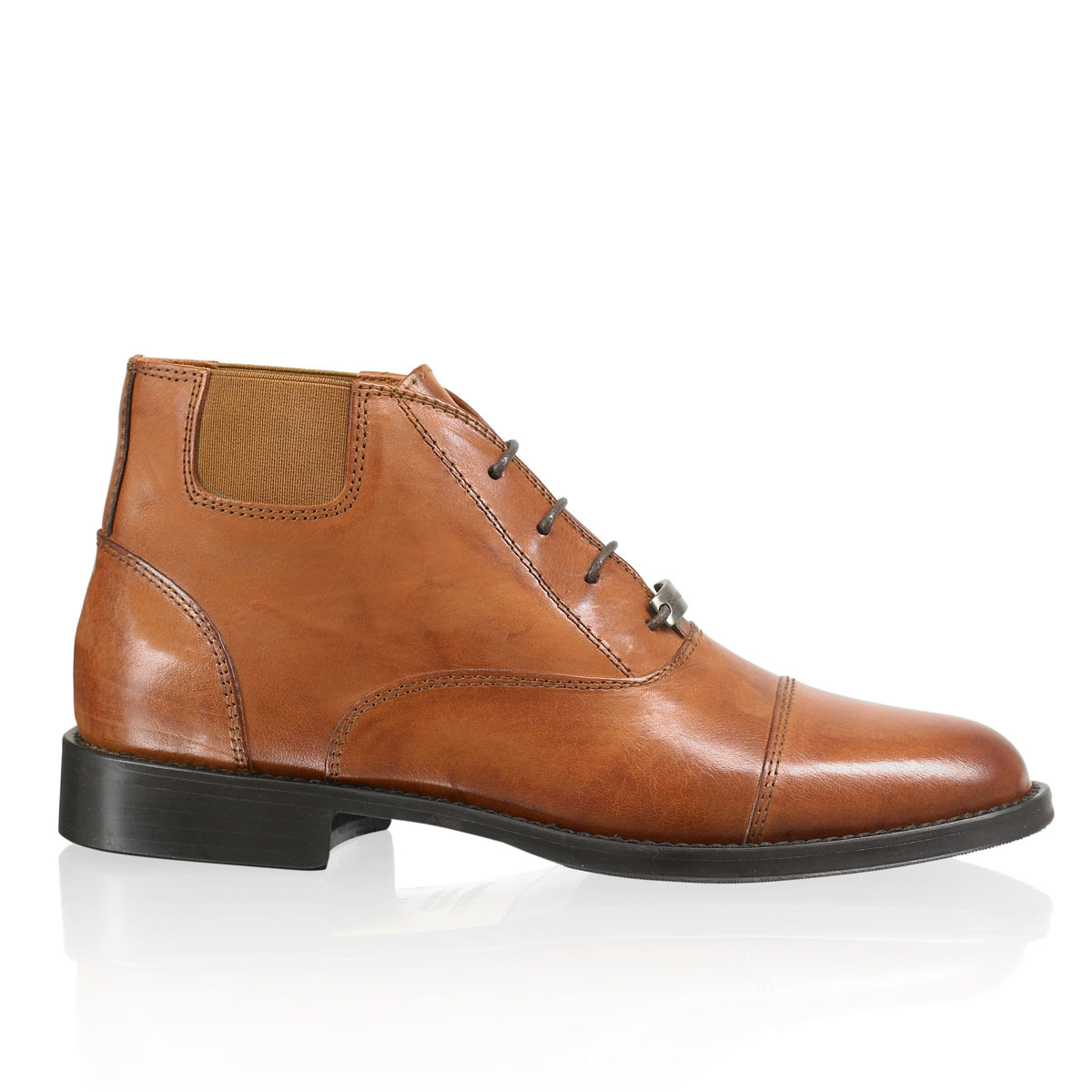 Russell & Bromley BERKLEY Lace Up Ankle Boot