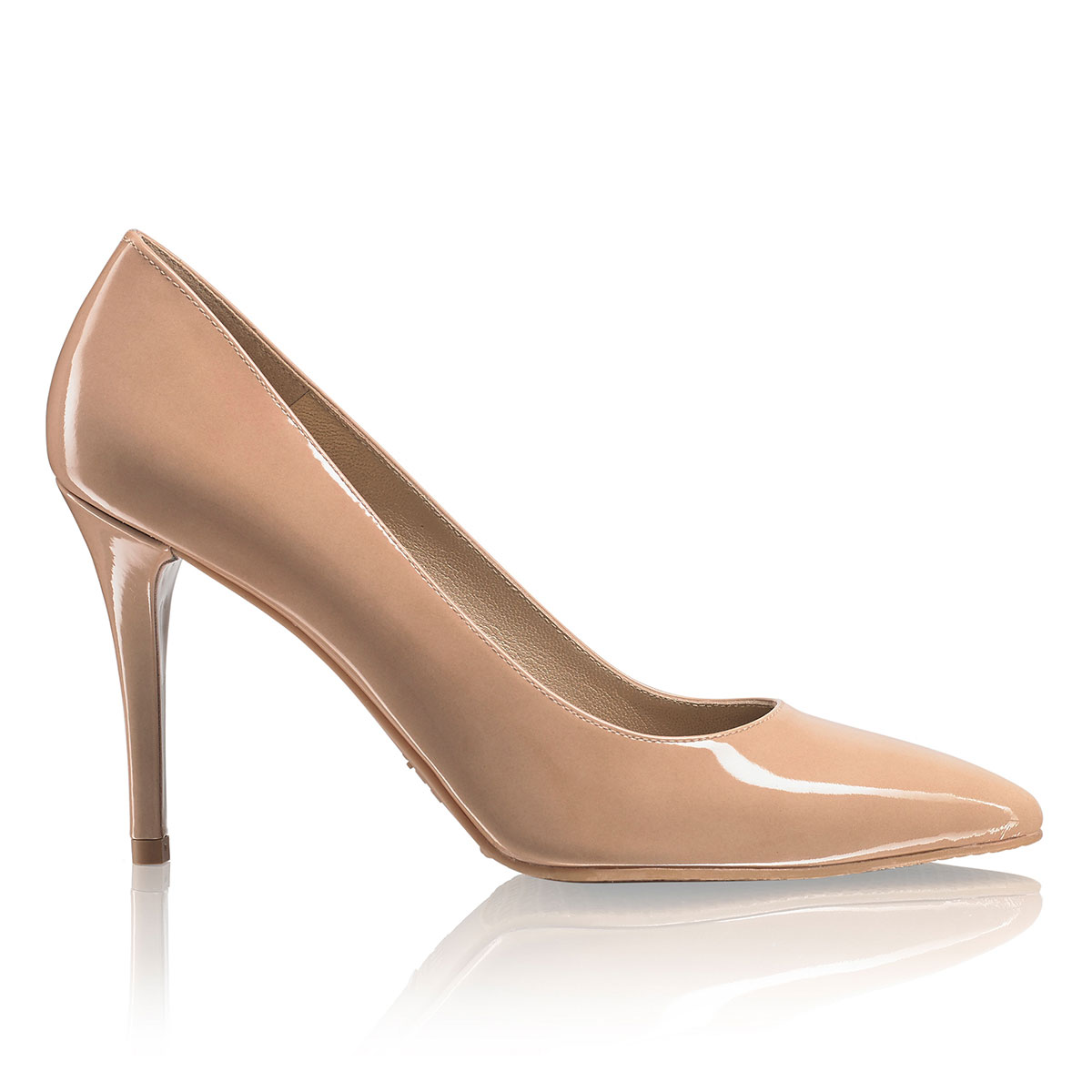 Russell & Bromley PLUNGE Pointed Toe Court