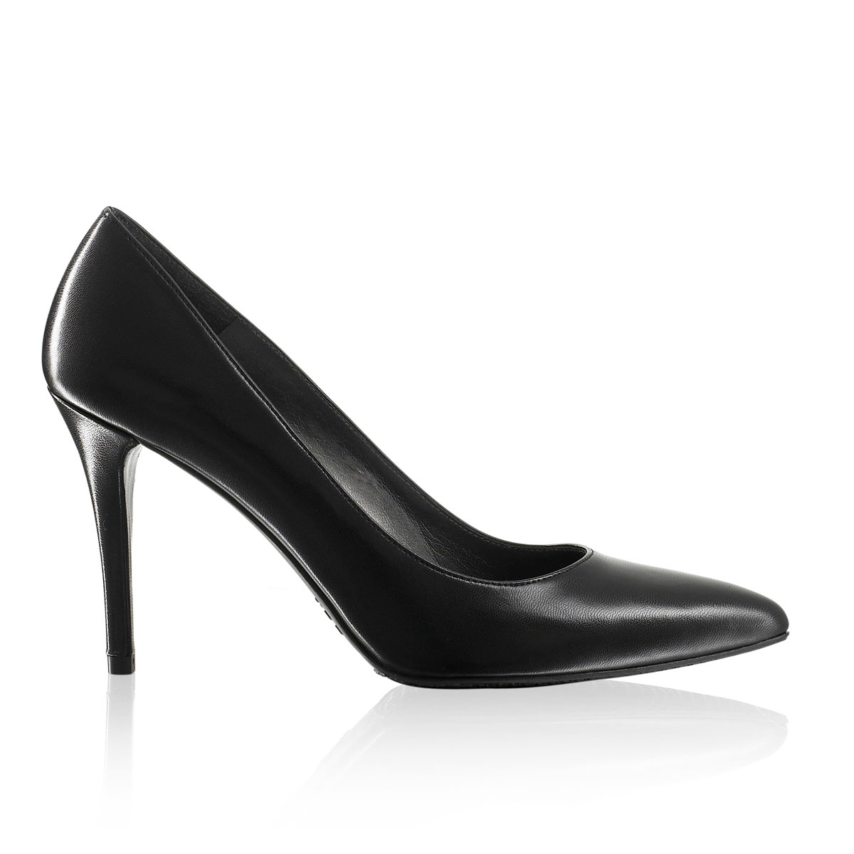 Russell & Bromley PLUNGE Pointed Toe Court