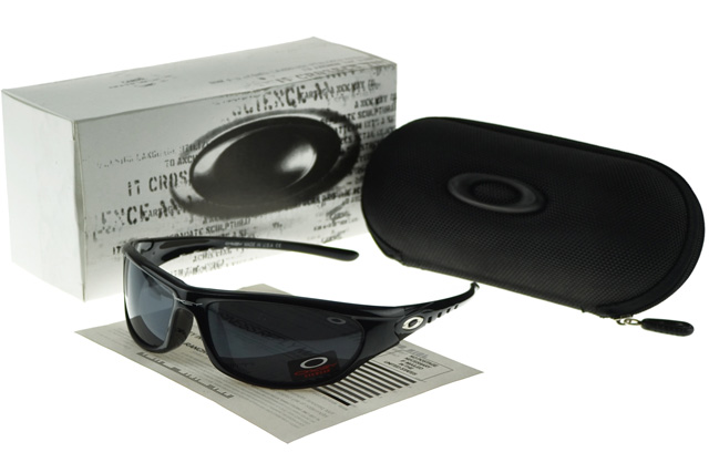 Oakley Polarized Sunglasses black Frame black Lens