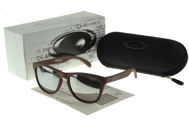 Oakley Frogskin Sunglasses brown Frame polarized Lens