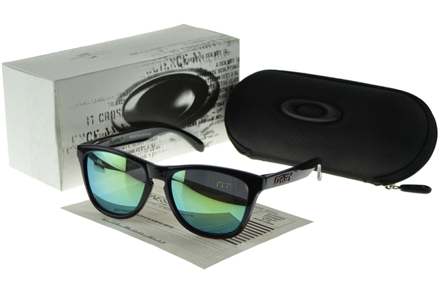 Oakley Frogskin Sunglasses black Frame green Lens