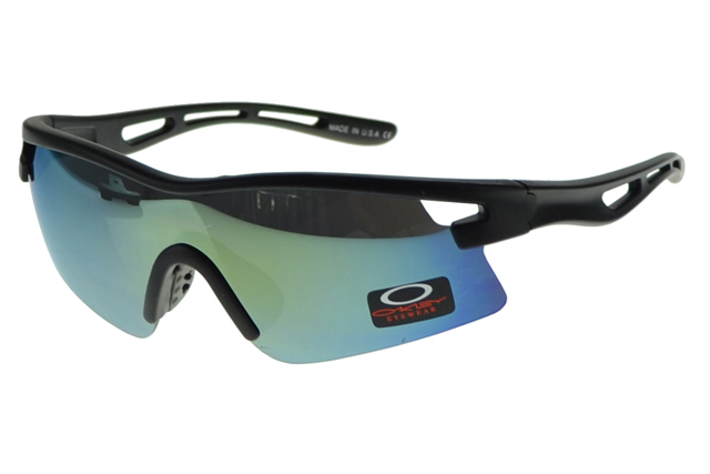Oakley Radar Range Sunglasses Black Frame Green Lens