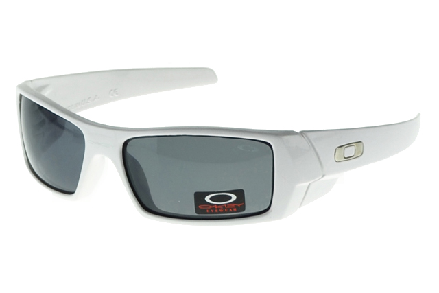 Oakley Batwolf Sunglasses White Frame Gray Lens