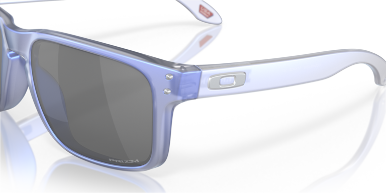 Holbrook™ Discover Collection