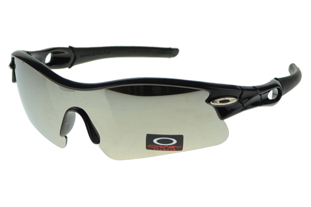 Oakley Radar Range Sunglasses Black Frame Gray Lens