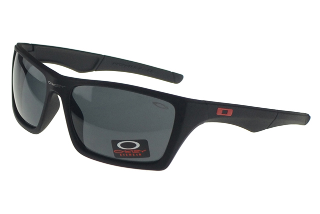 Oakley Polarized Sunglasses black Frame black Lens