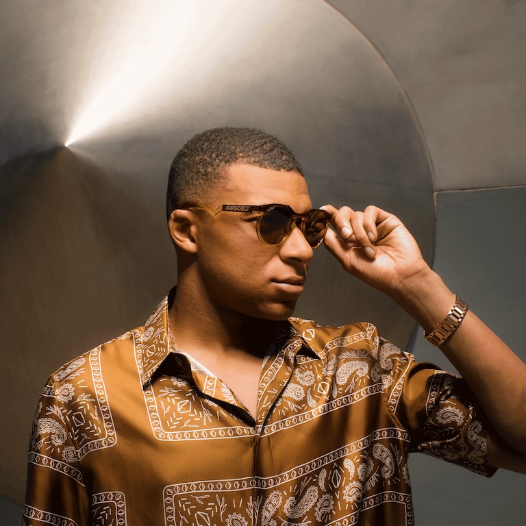 Kylian Mbappé Signature Series HSTN