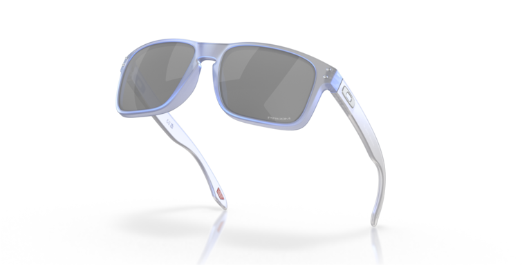 Holbrook™ Discover Collection