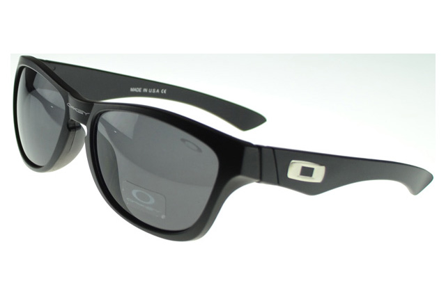 Oakley Frogskin Sunglasses black Frame black' Lens