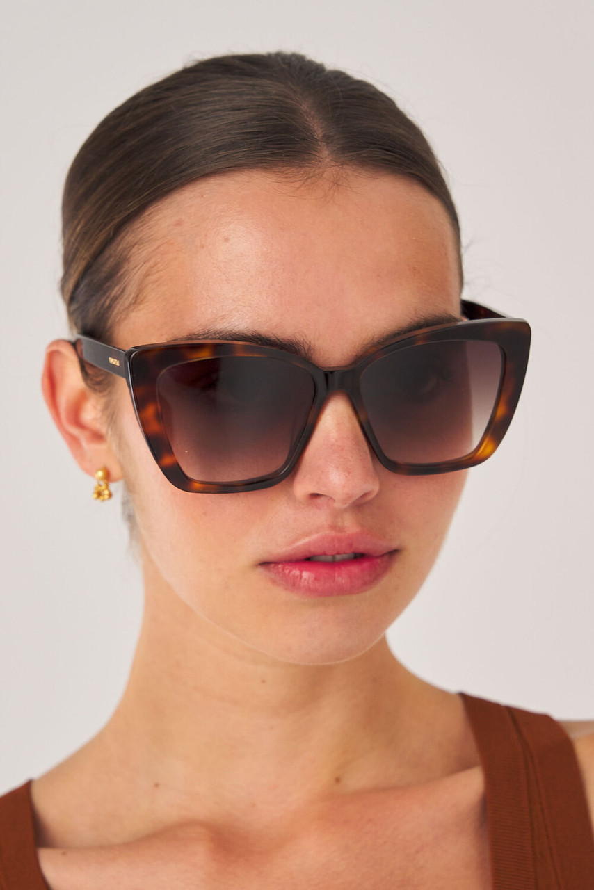 Oroton Jamie Sunglasses Signature Tort