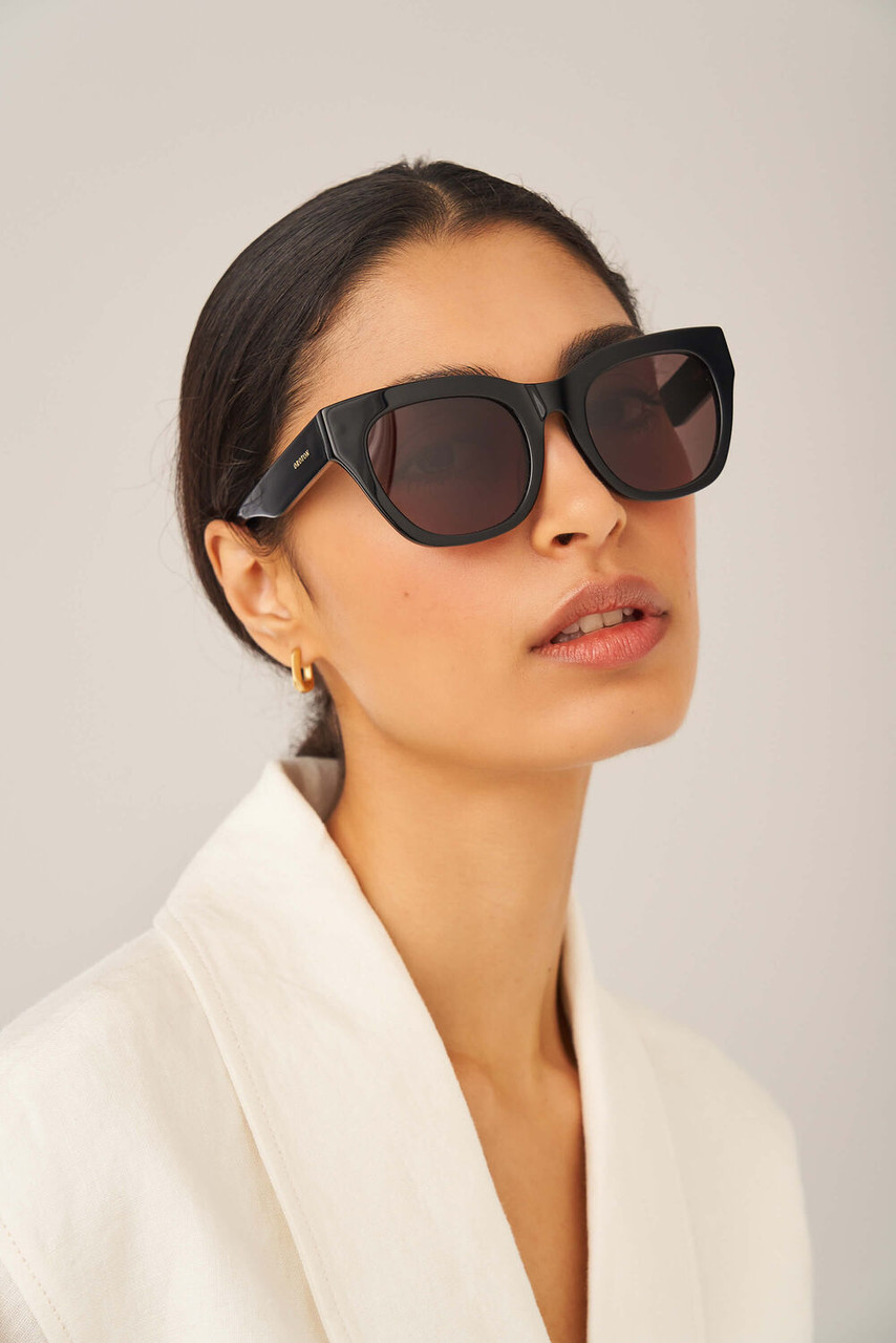 Oroton Arden Black Sunglasses