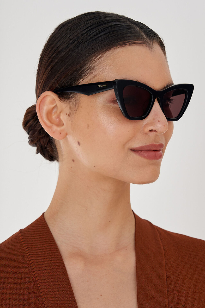 Oroton Kane Sunglasses Black