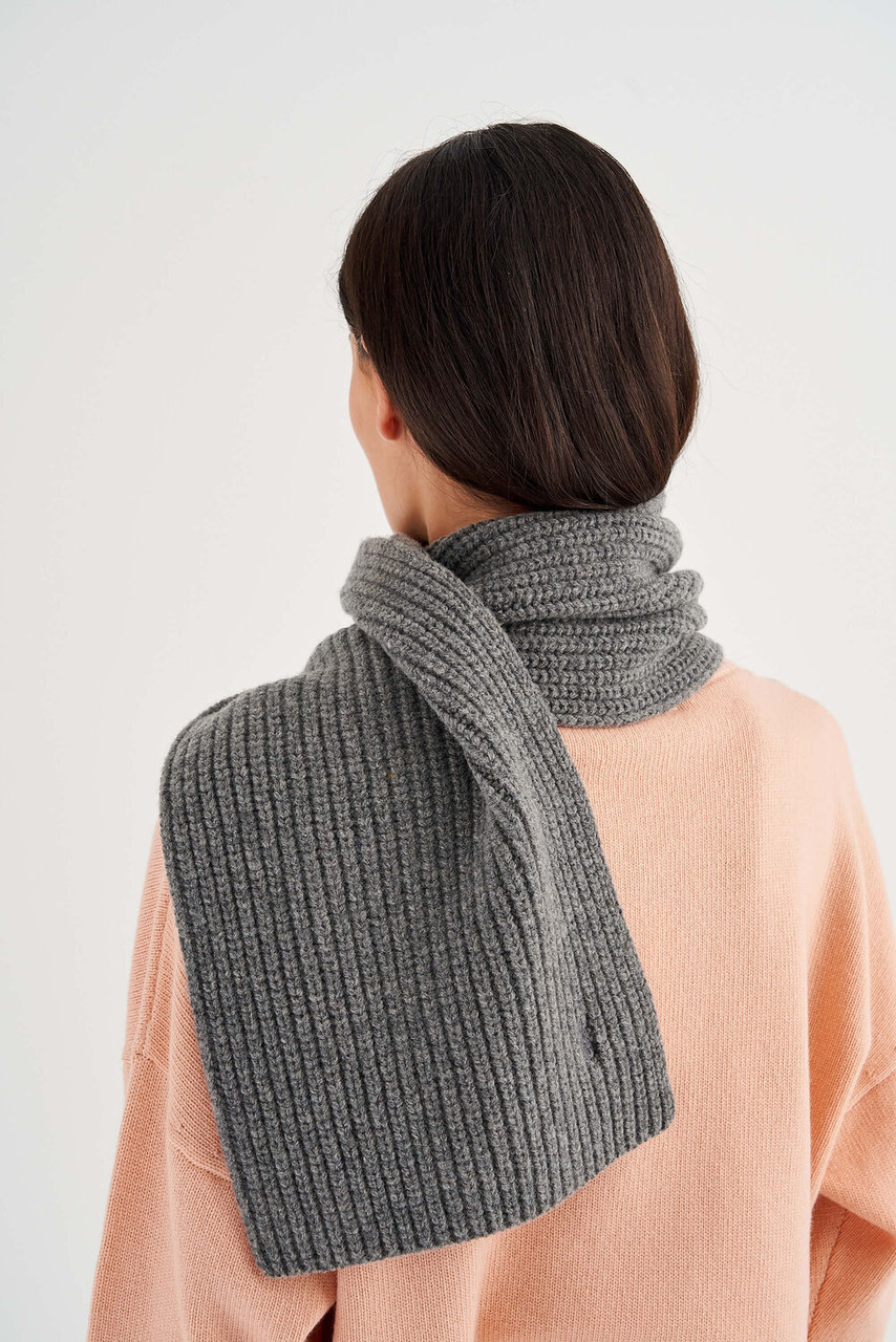 Oroton Woods Knit Scarf Grey Marle