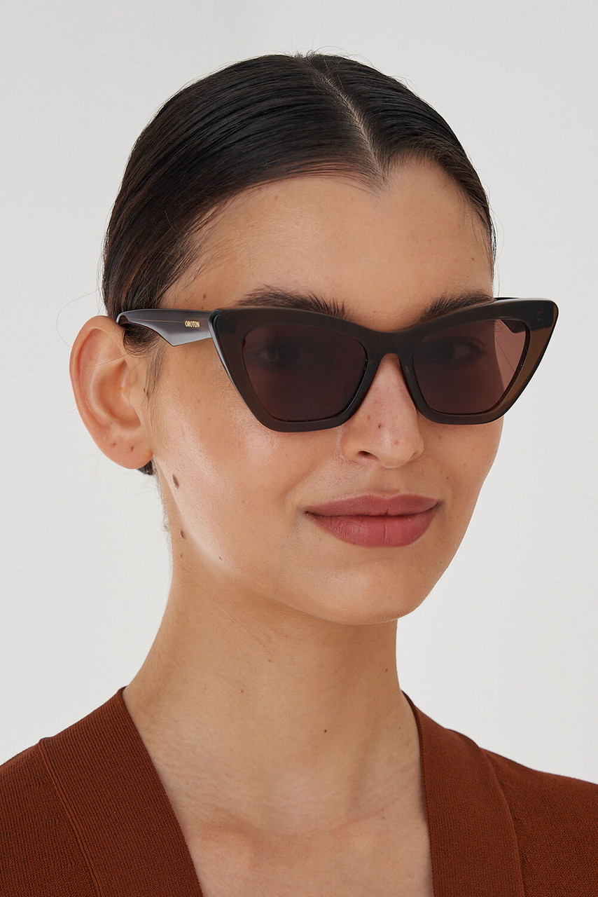 Oroton Kane Sunglasses Chocolate