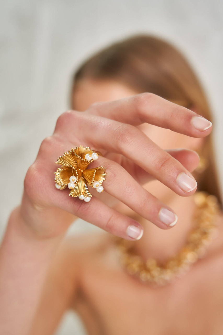 Oroton Hyacinth Worn Gold/White Ring