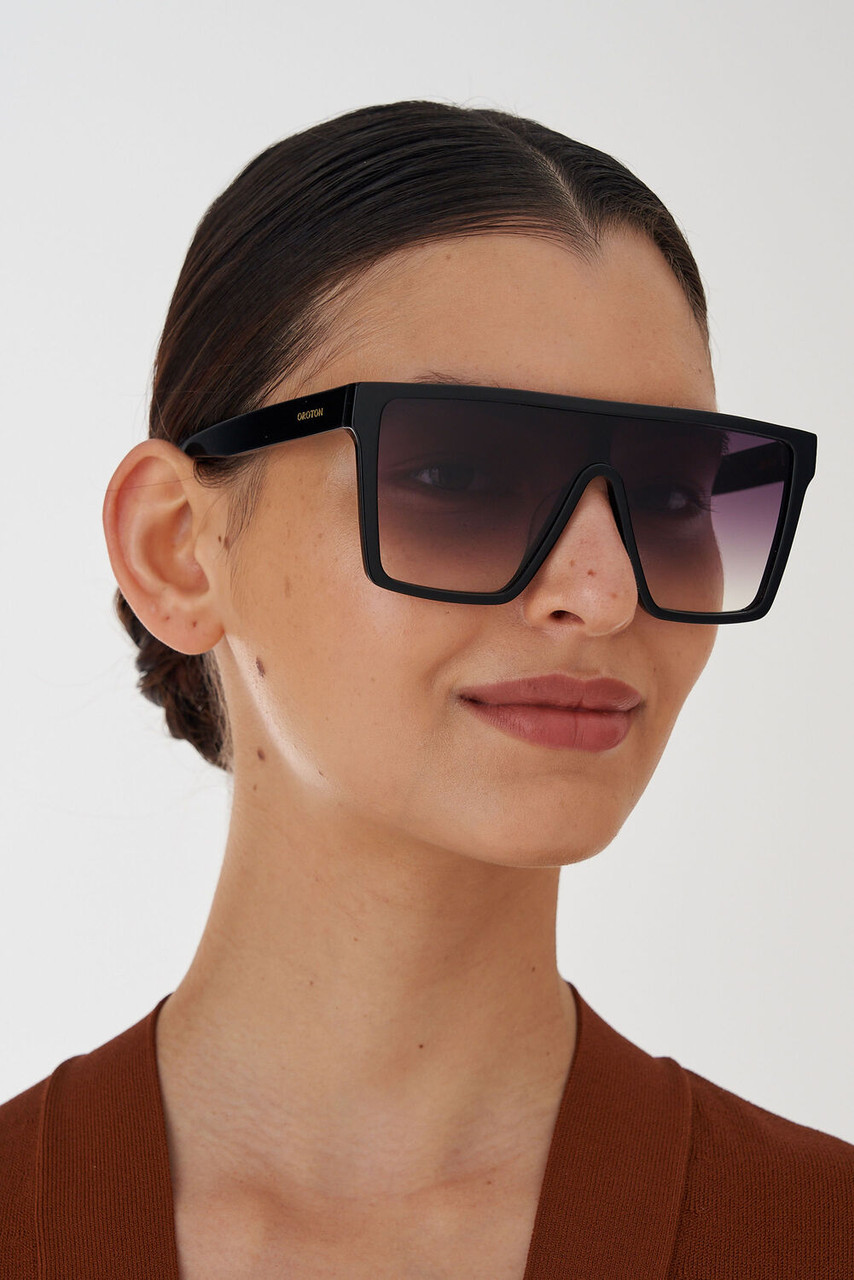 Oroton Carson Sunglasses Black