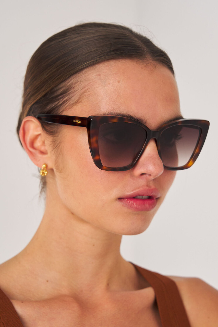 Oroton Jamie Sunglasses Signature Tort