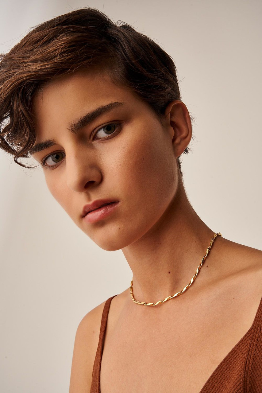 Oroton Peyton Gold Twisted Bar Chain Necklace