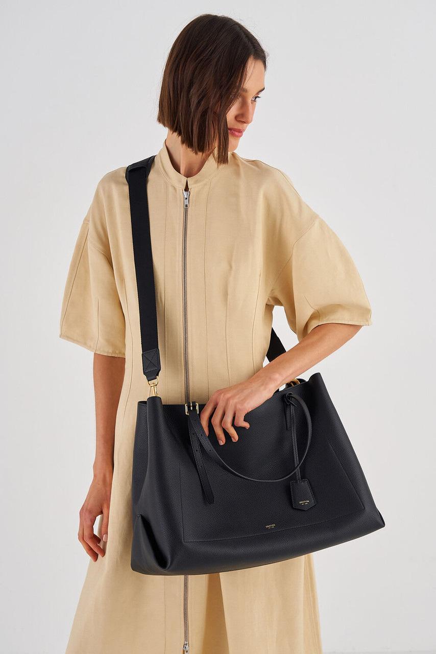 Oroton Margot Black Baby Bag And Mat