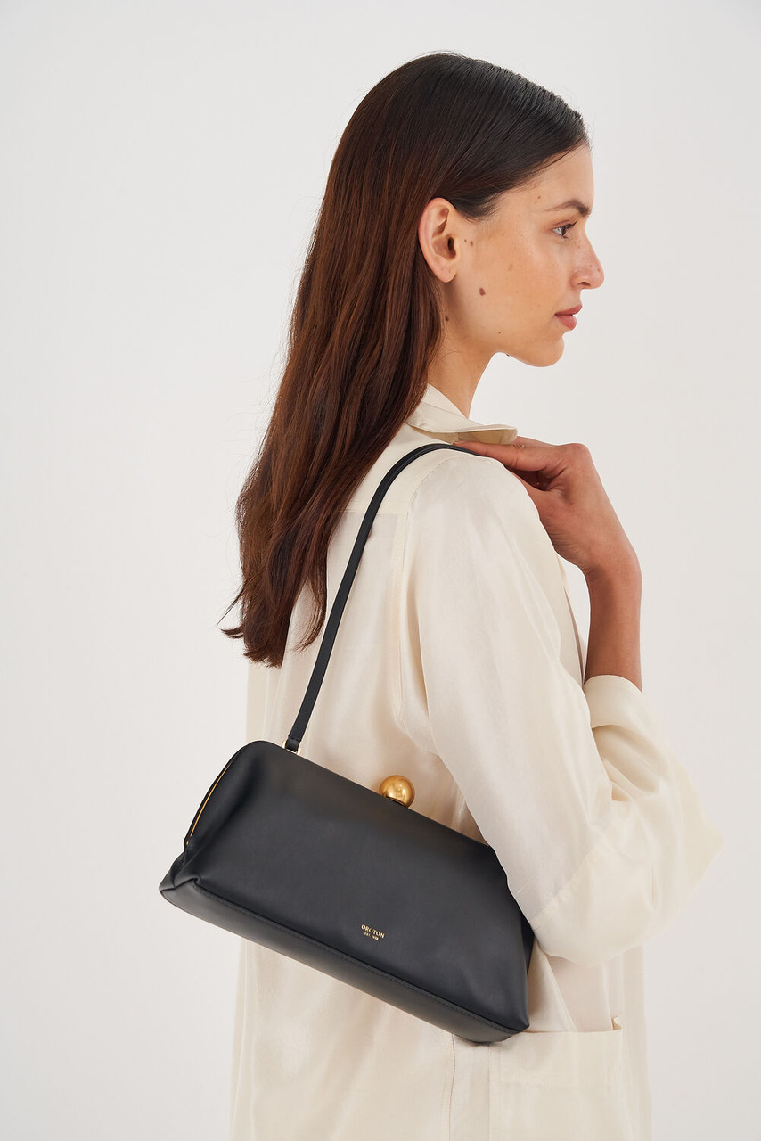 Oroton Women's Nova Black Clutch Bag