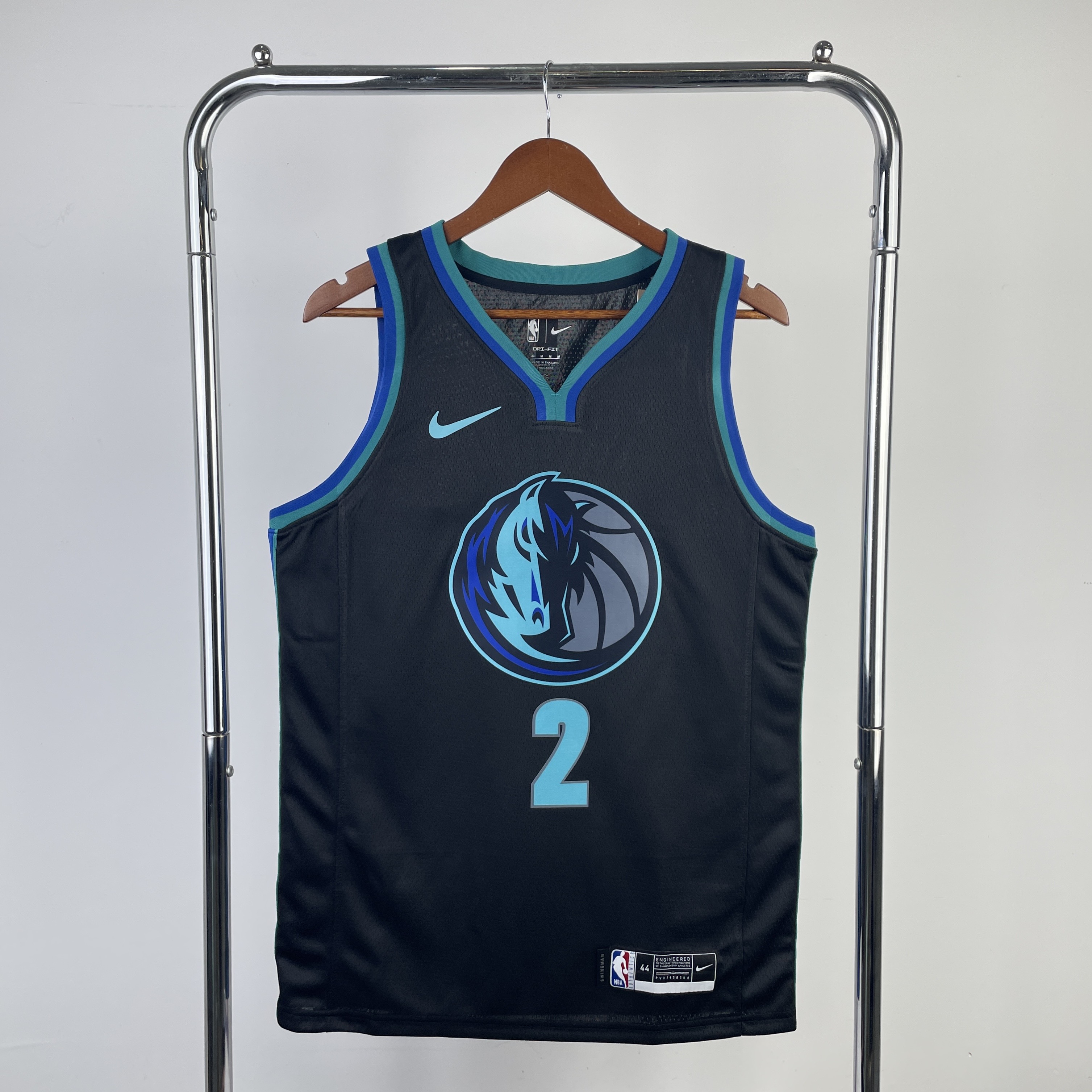 DALLAS MAVERICKS
