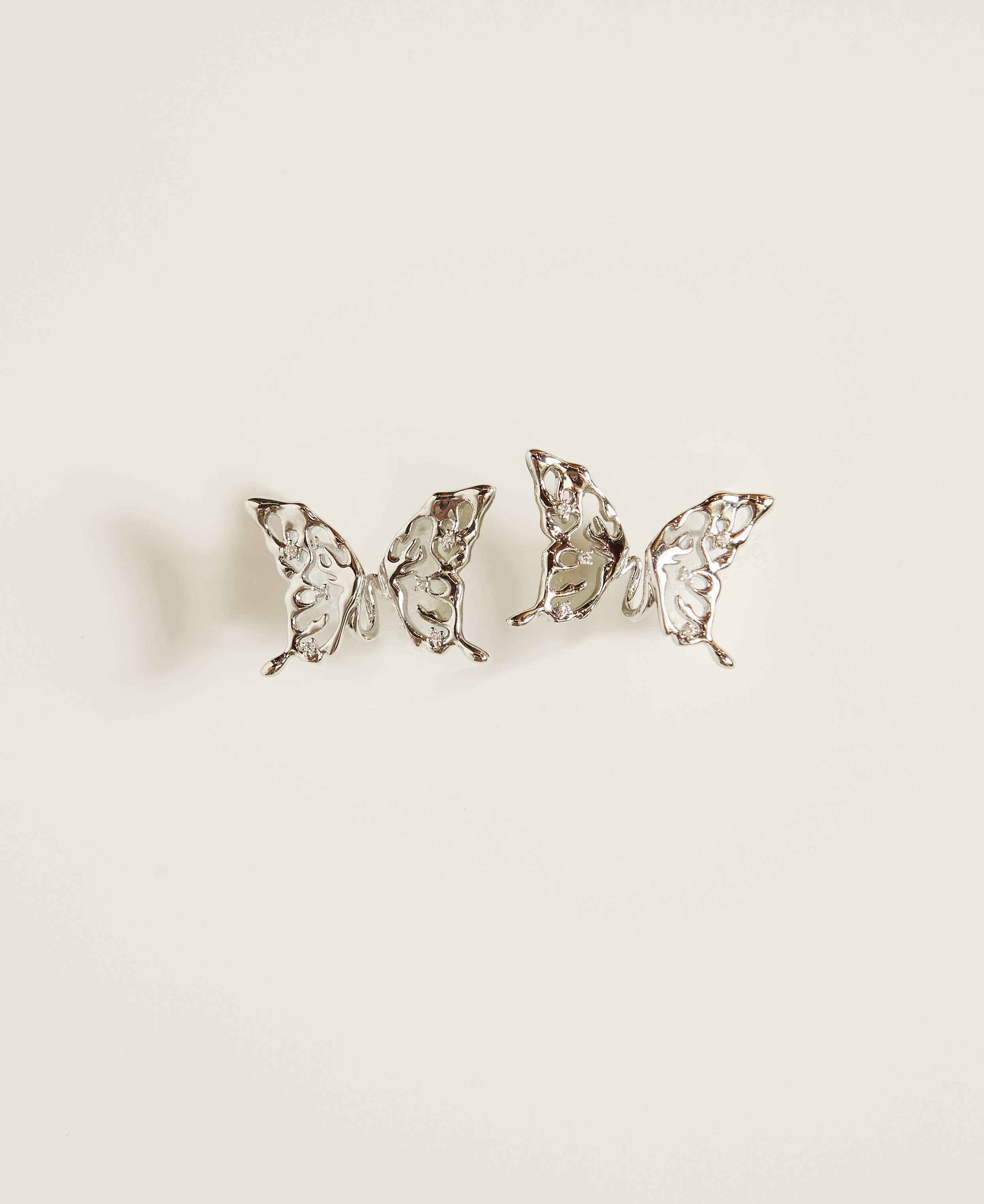 Anima’s Wing Earrings in Silver