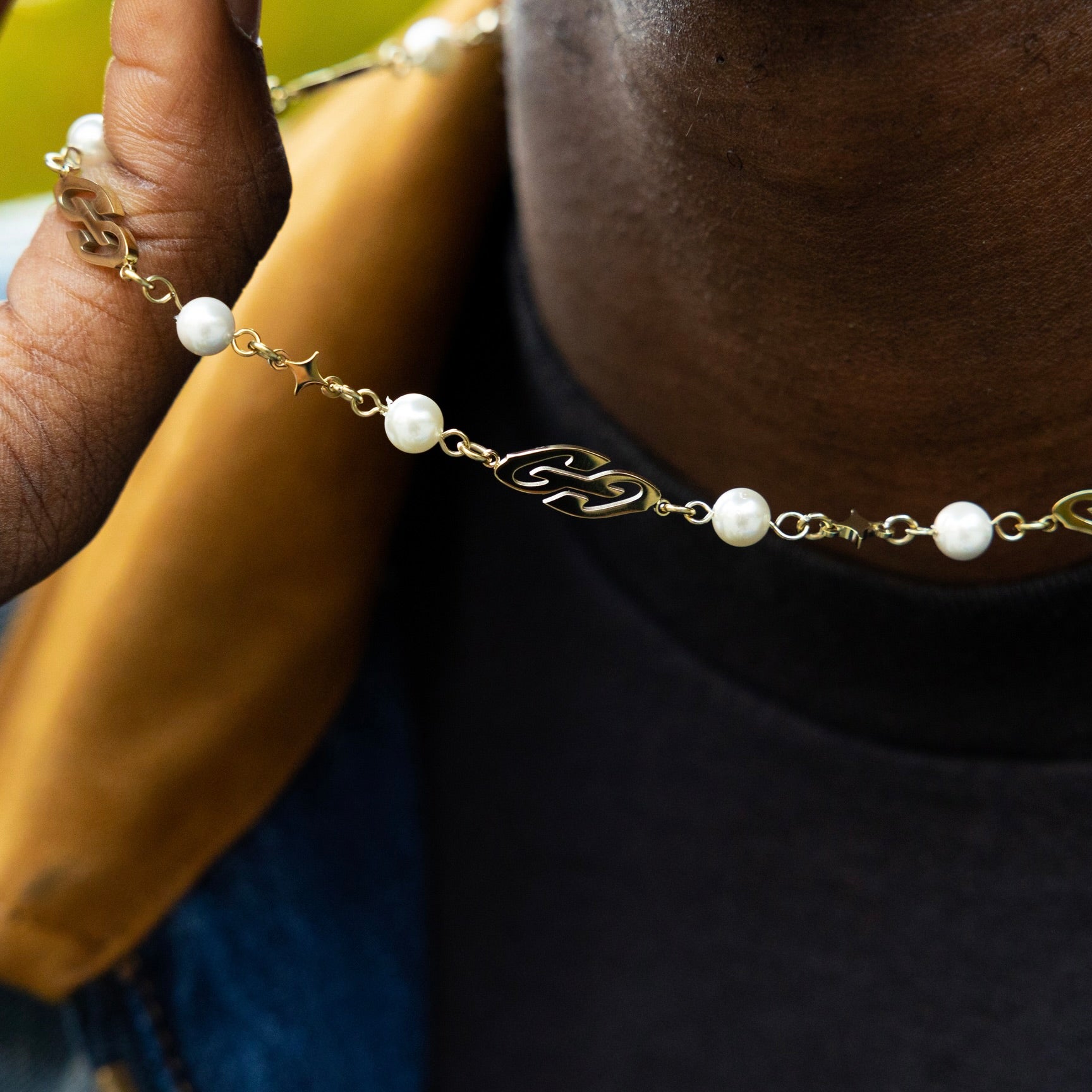 GG Logo Pearl and Stars Necklace - Yellow Gold