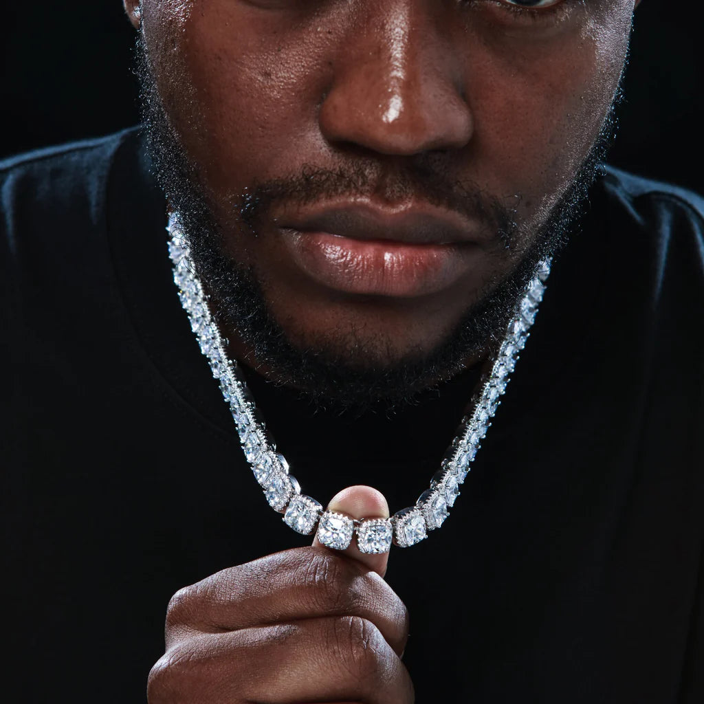 GLACIER CLUSTERED TENNIS CHAIN IN WHITE GOLD