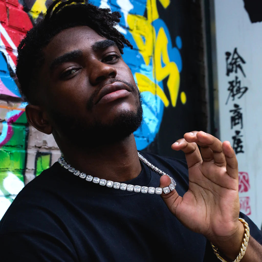 GLACIER CLUSTERED TENNIS CHAIN IN WHITE GOLD