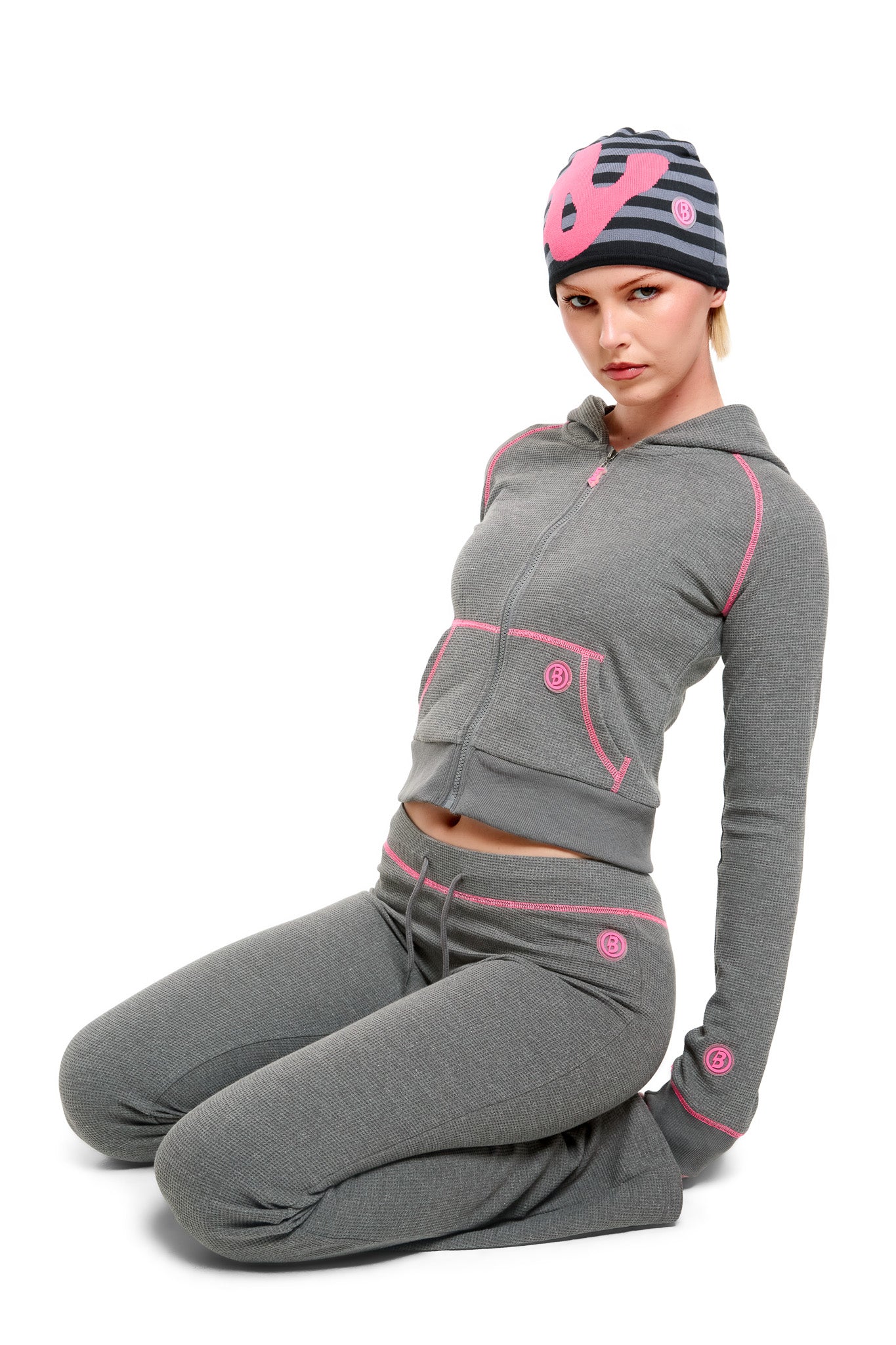 WAFFLE KNIT HOODIE (CHARCOAL/PINK)