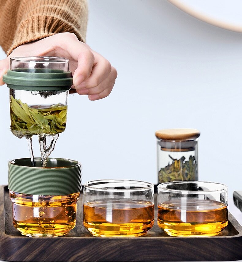 Glass tea set