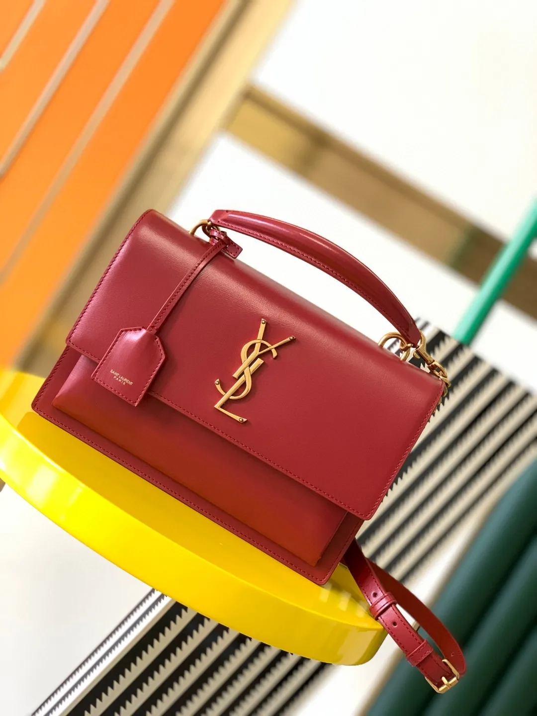 ysl-サンローラン-sunset-スムースレザー-ミディアムショルダー-レッド 