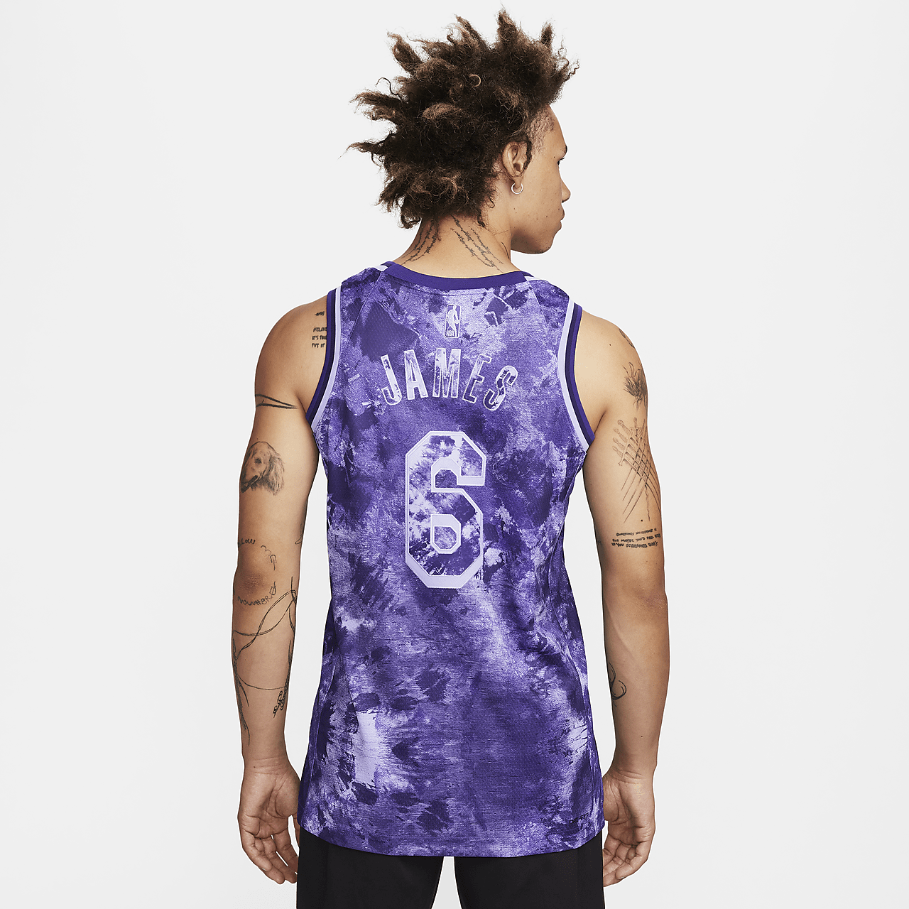 LeBron James Los Angeles Lakers 2022/23 Select Series Men's Nike Dri-FIT NBA Swingman Jersey - Purple Pulse