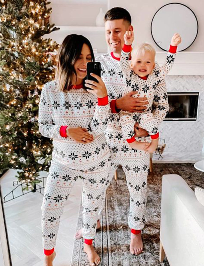 Christmas Elements Printed Family Pajamas Set