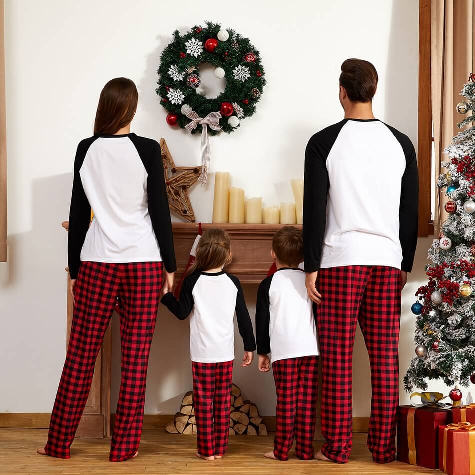 Christmas Plaid Deer Print Family Matching Pajamas Sets(with Pet Dog Clothes)