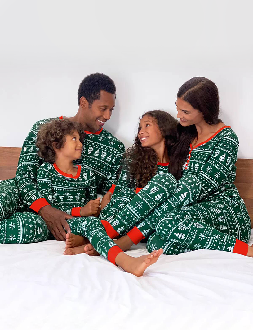 Green Christmas Tree Patterned Family Matching Pajamas Sets(with Pet Dog Clothes)