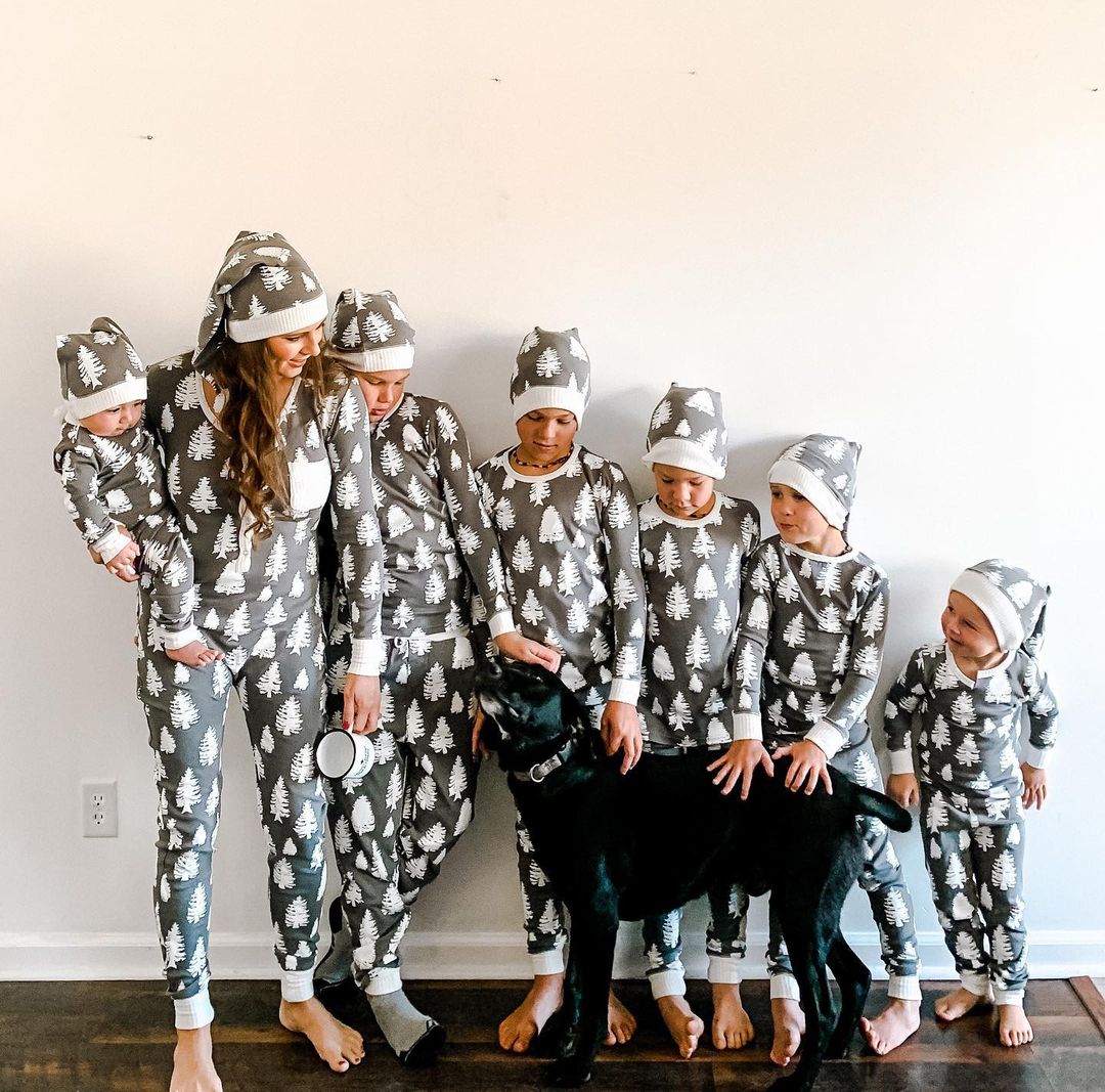 🔥LAST DAY 80% OFF🔥Christmas Tree Family Pajamas 3-piece set